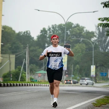 Runner Photo 8979250
