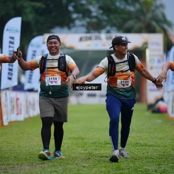 Runner Photo 8979254