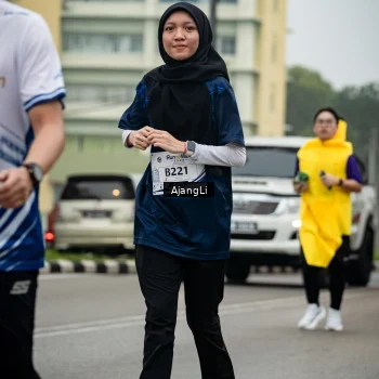 Runner Photo 8979255