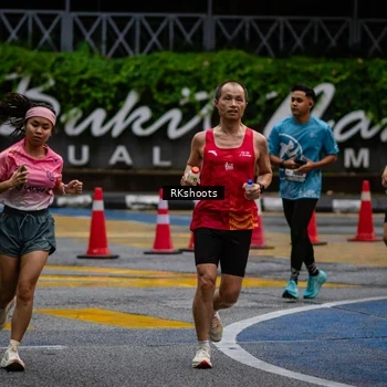 Runner Photo 8979272