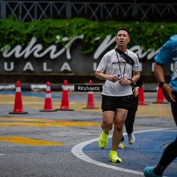 Runner Photo 8979282