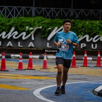 Runner Photo 8979309