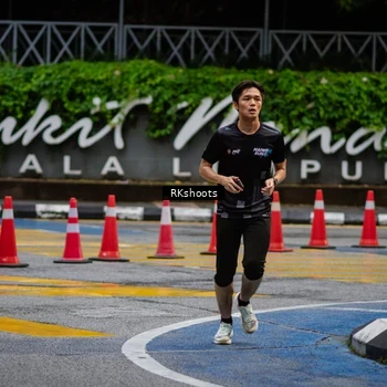 Runner Photo 8979316