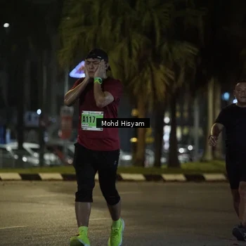 Runner Photo 8979355