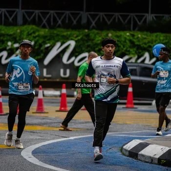 Runner Photo 8979372