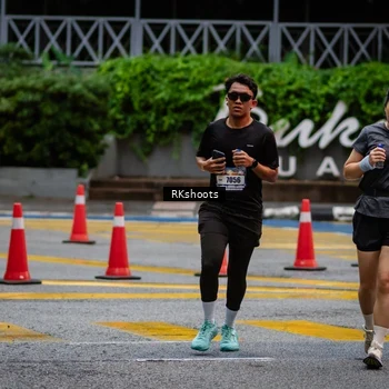 Runner Photo 8979373
