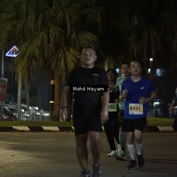 Runner Photo 8979374