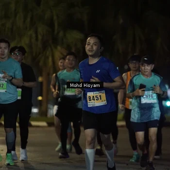 Runner Photo 8979385