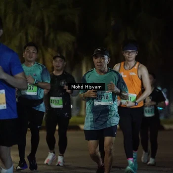 Runner Photo 8979401