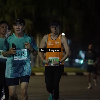 Runner Photo 8979407