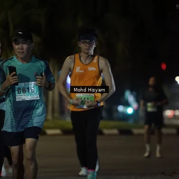 Runner Photo 8979420