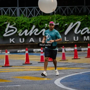 Runner Photo 8979444