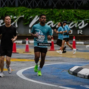 Runner Photo 8979452