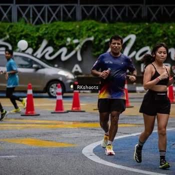 Runner Photo 8979460