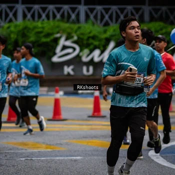 Runner Photo 8979477