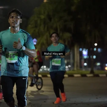 Runner Photo 8979521