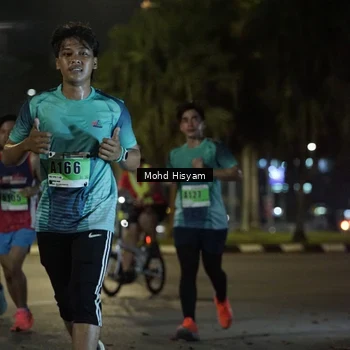 Runner Photo 8979522