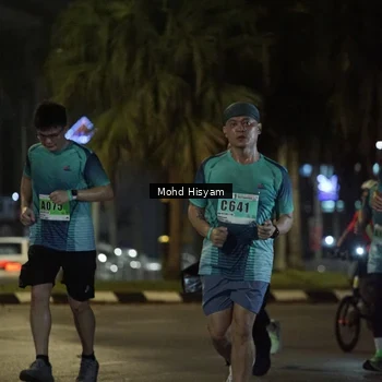 Runner Photo 8979540