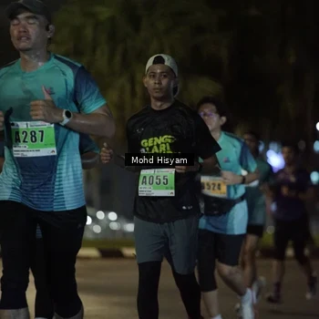 Runner Photo 8979543
