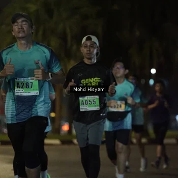 Runner Photo 8979545