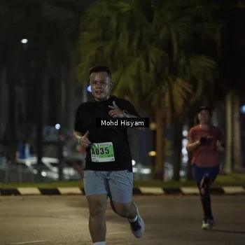 Runner Photo 8979585