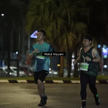 Runner Photo 8979614