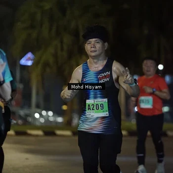 Runner Photo 8979663