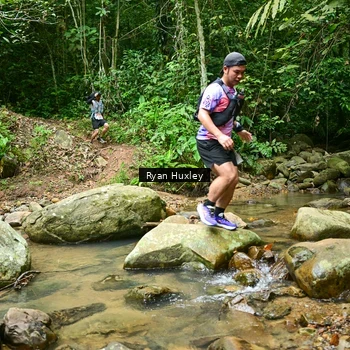 Runner Photo 8979702