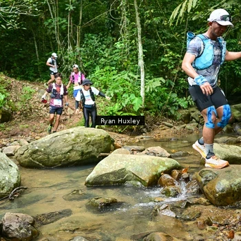 Runner Photo 8979705