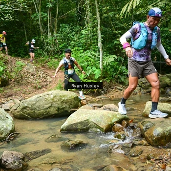 Runner Photo 8979718