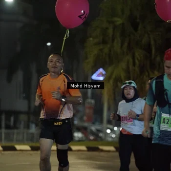 Runner Photo 8979801