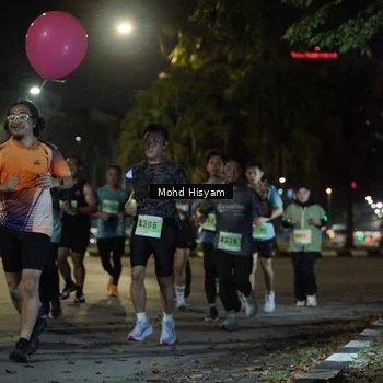 Runner Photo 8979818
