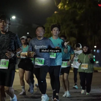 Runner Photo 8979832