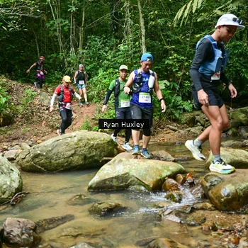 Runner Photo 8979911
