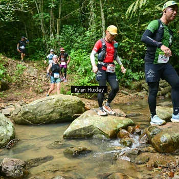 Runner Photo 8979915
