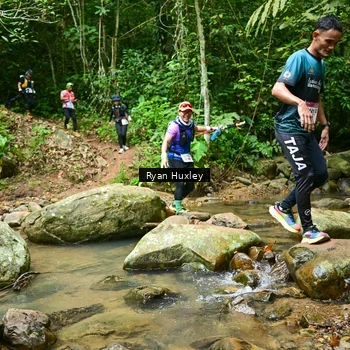 Runner Photo 8980019