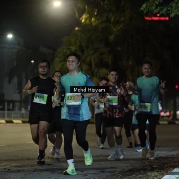 Runner Photo 8980073