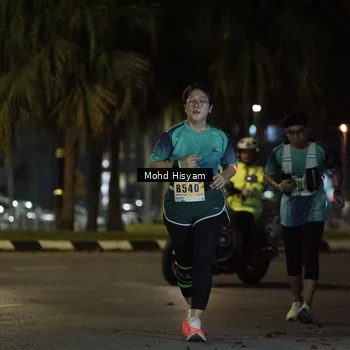 Runner Photo 8980278