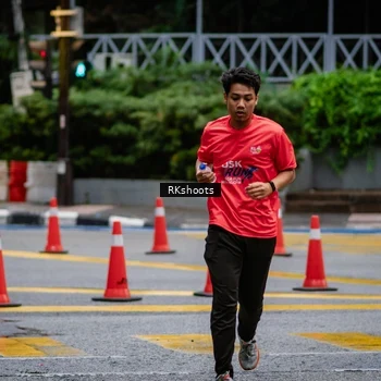 Runner Photo 8980295