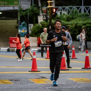 Runner Photo 8980362