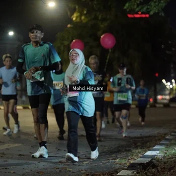 Runner Photo 8980381