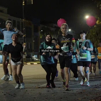 Runner Photo 8980408