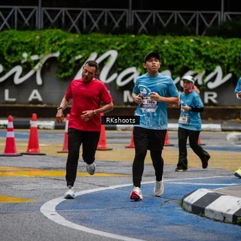 Runner Photo 8980429