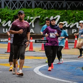 Runner Photo 8980602