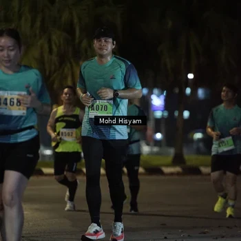 Runner Photo 8980669