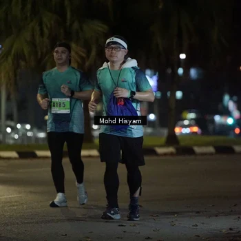 Runner Photo 8980811