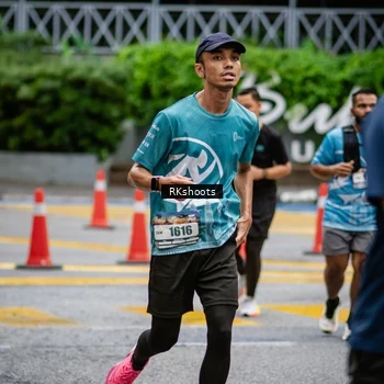 Runner Photo 8980813