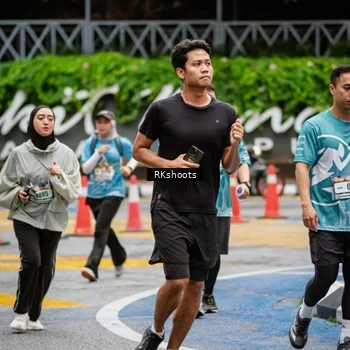 Runner Photo 8980826