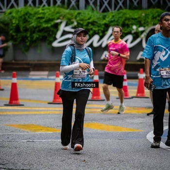 Runner Photo 8980860