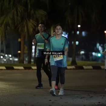 Runner Photo 8981018